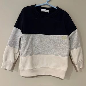 Zara kids sweatshirt size 5 navy blue, Heather gray colorblock
